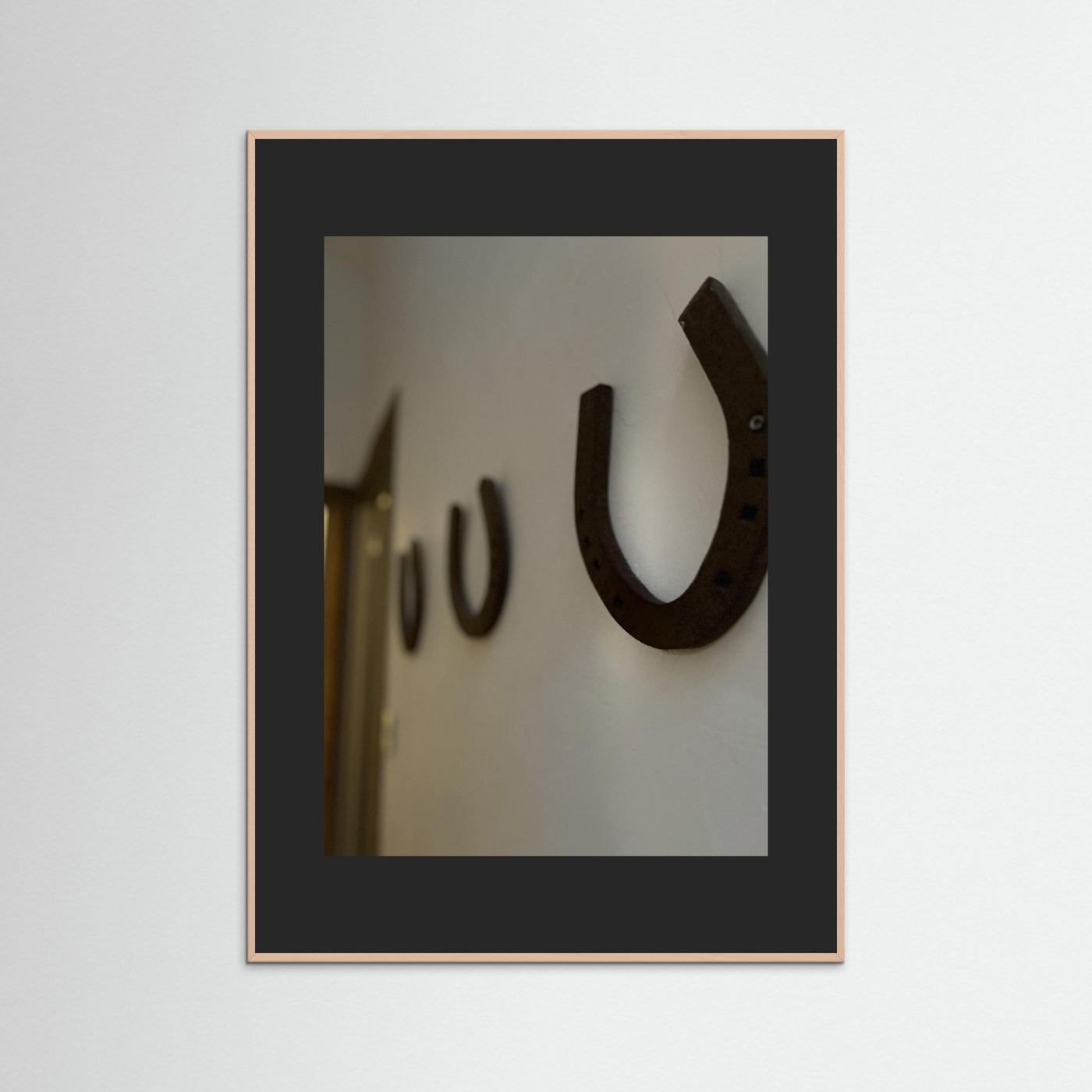 Horseshoe Blur By Srgstudio